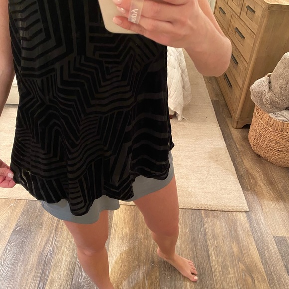 Velvet Swing Tank - Picture 4 of 5